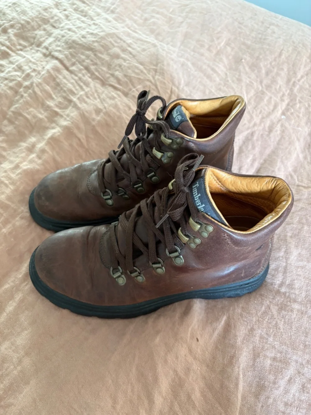 Vintage timberlands